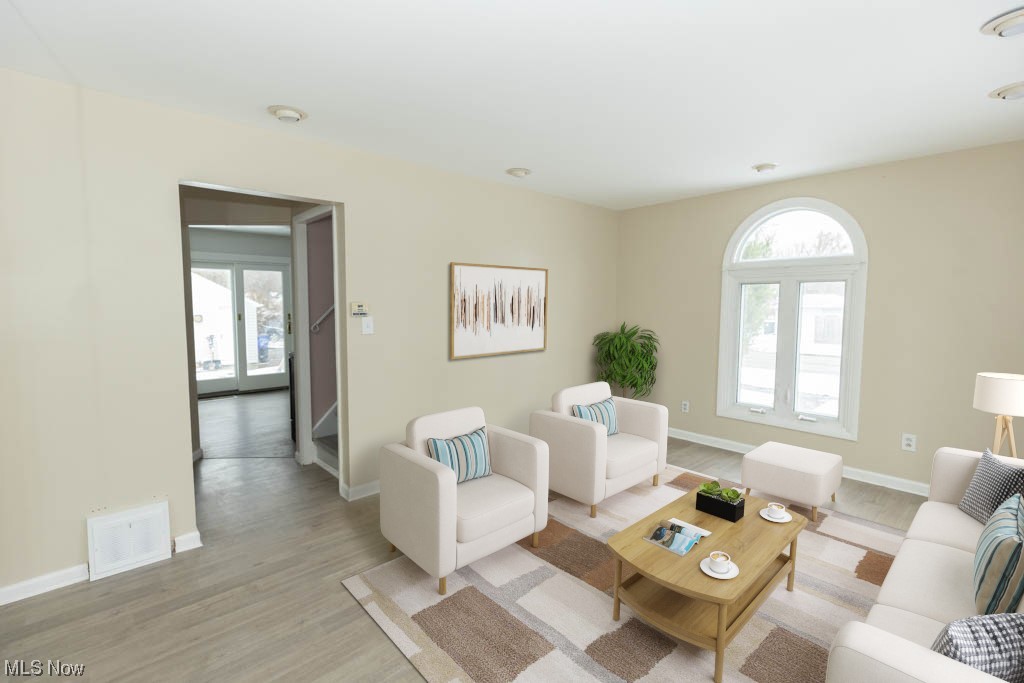 19102 Homeway Road Cleveland, OH 44135 - Photo 3 of 19 Picture is virtually staged