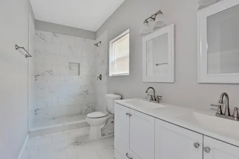 $330,000 | 921 West Collins Street, Denison, TX 75020