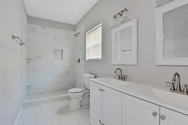 $330,000 | 921 West Collins Street, Denison, TX 75020