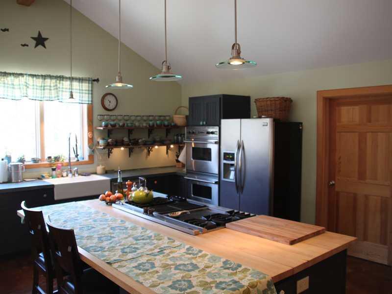 22 Castle Road New Gloucester, ME 04260 - Photo 13 of 35 Kitchen.