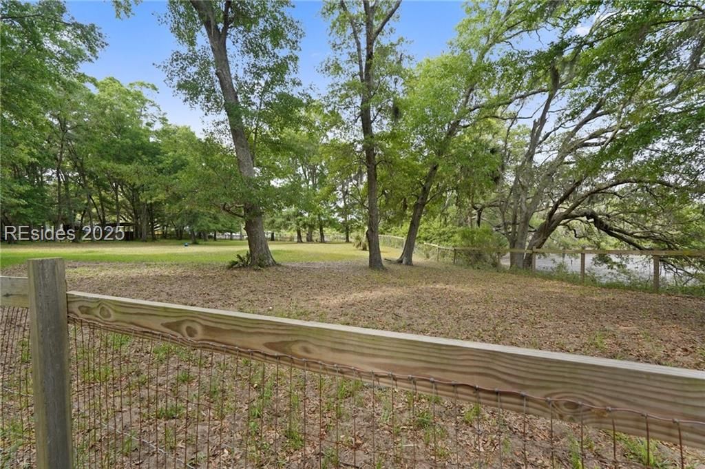 71 Tropicana Road St. Helena Island, SC 29920 - Photo 12 of 31