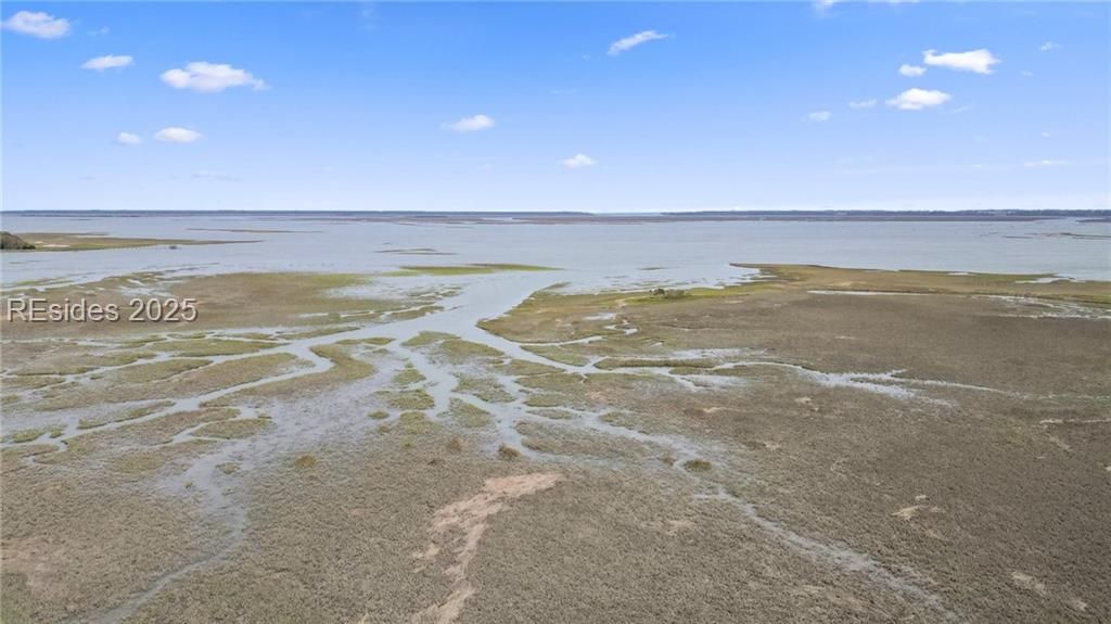 71 Tropicana Road St. Helena Island, SC 29920 - Photo 4 of 31