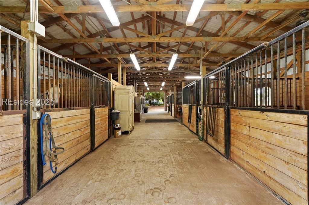 71 Tropicana Road St. Helena Island, SC 29920 - Photo 5 of 31