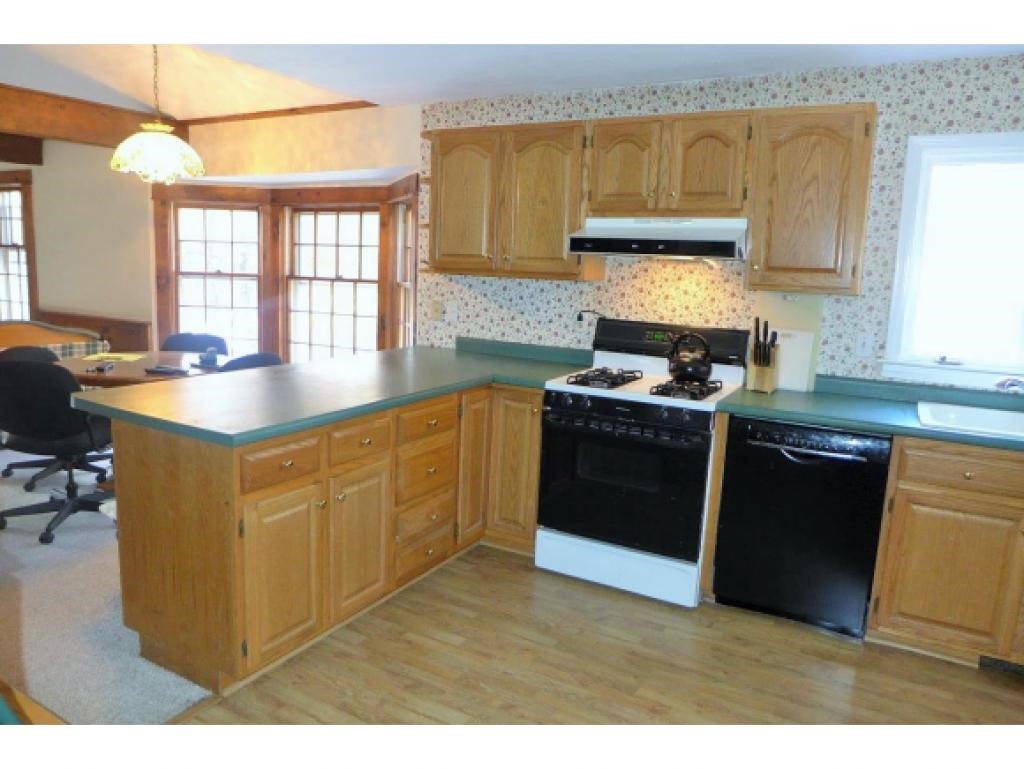 466 Wilsons Crossing Road Auburn, NH 03032 - Photo 7 of 30