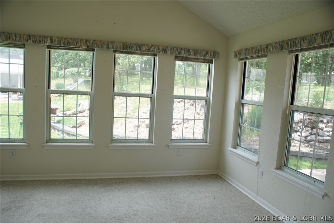 822 Maple Tree Circle Osage Beach, MO 65065 - Photo 11 of 34