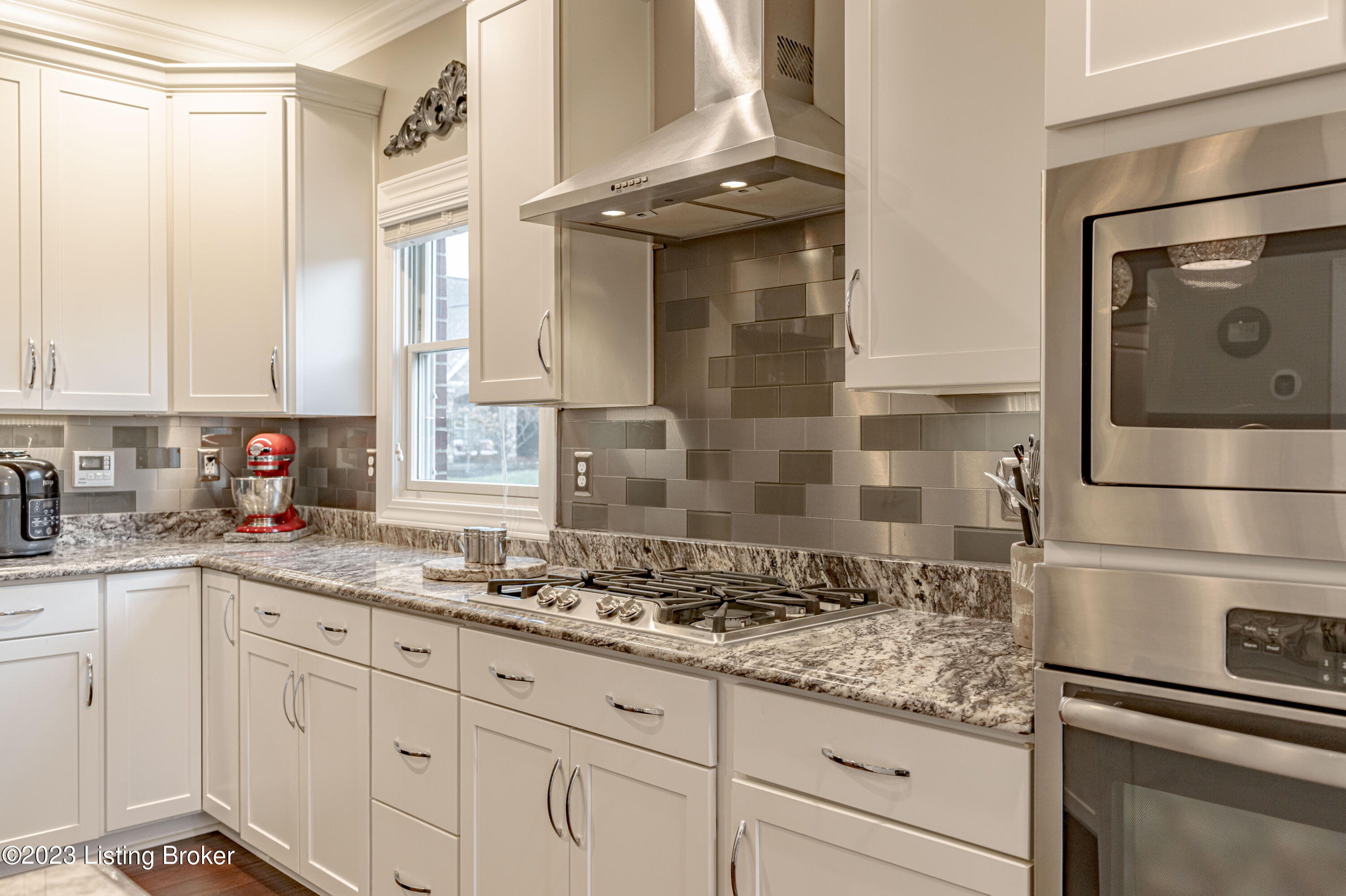 1924 Rivers Landing Drive Prospect, KY 40059 - Photo 18 of 69 Kitchen
