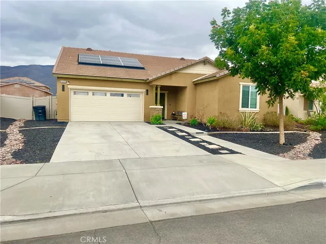 $535,000 | 1433 Chardonnay Place, San Jacinto, CA 92582