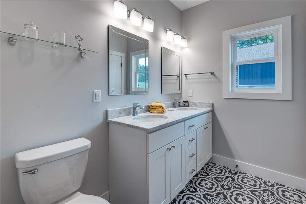 82 New Salem Road Swannanoa, NC 28778 - Photo 15 of 27 Gallery Image 15