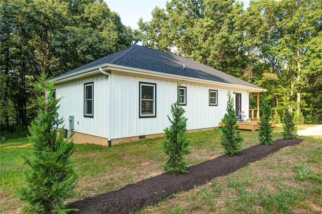 82 New Salem Road Swannanoa, NC 28778 - Photo 25 of 27 Gallery Image 25