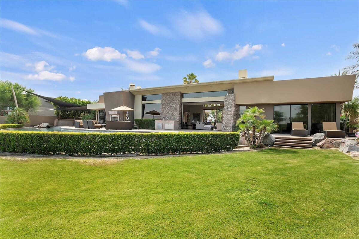 72 Royal St Georges Way Rancho Mirage, CA 92270 - Photo 43 of 55 63-Backyard