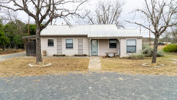 a front view of house with yard