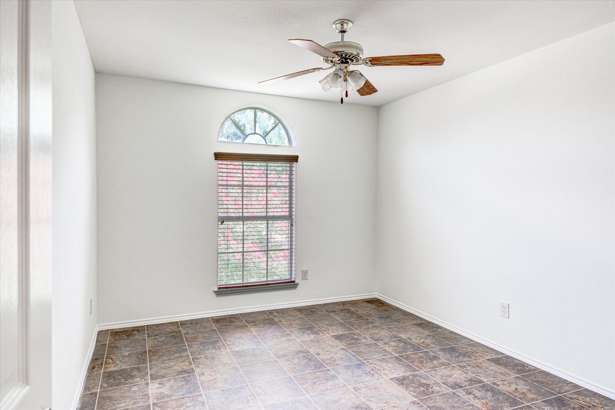 6301 Thirlmare Court Austin, TX 78754 - Photo 29 of 40 Bedroom 2 - view of the front cul-de-sac