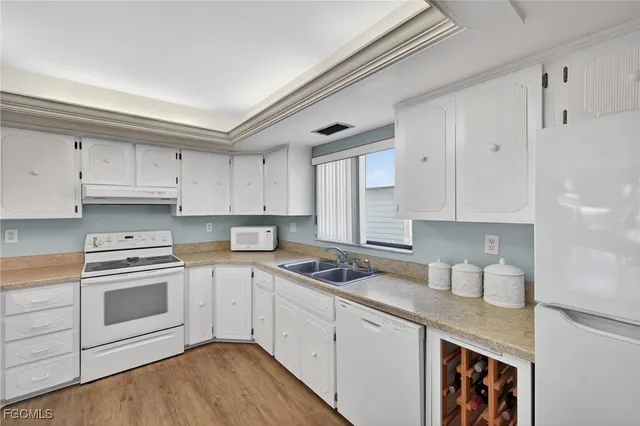 $349,000 | 4570 Trawler Court, Unit 102, Fort Myers, FL 33919