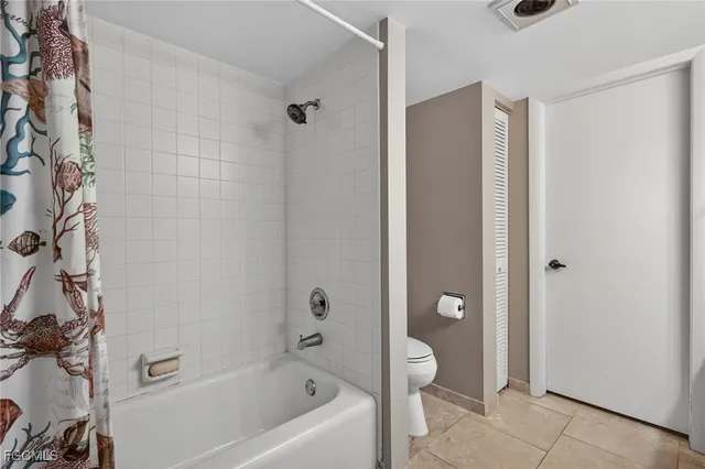 $349,000 | 4570 Trawler Court, Unit 102, Fort Myers, FL 33919