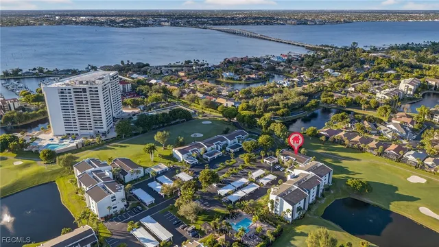 $349,000 | 4570 Trawler Court, Unit 102, Fort Myers, FL 33919