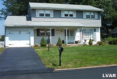 3205 Bridlepath Road Easton, PA 18045 - Photo 1 of 13 Gallery Image 1