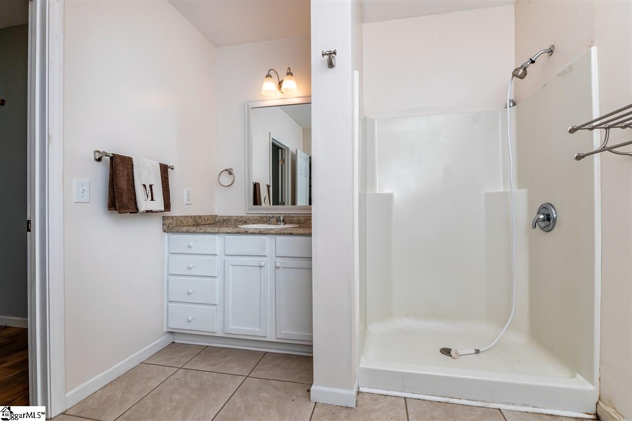 1520 Jones Mill Road Fountain Inn, SC 29644 - Photo 31 of 36 Gallery Image 31