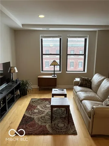 $1,950 | 350 North Meridian Street, Unit 603, Indianapolis, IN 46204