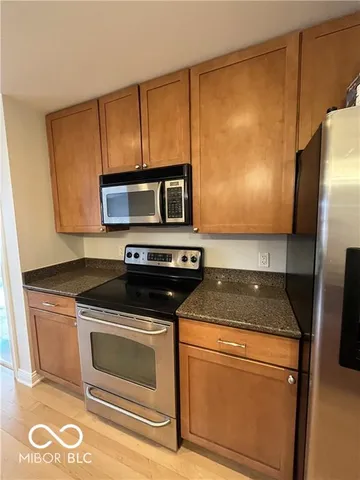 $1,950 | 350 North Meridian Street, Unit 603, Indianapolis, IN 46204