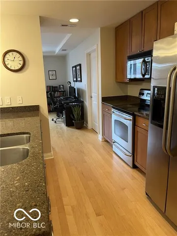 $1,950 | 350 North Meridian Street, Unit 603, Indianapolis, IN 46204