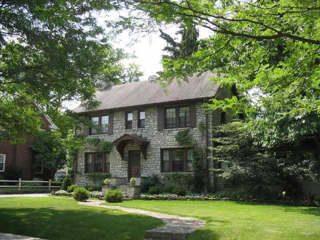 285 Arden Road Columbus, OH 43214 - Photo 1 of 5 Gallery Image 1