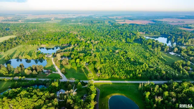 $2,280,000 | 4305 East Michael Lane, Olney, IL 62450
