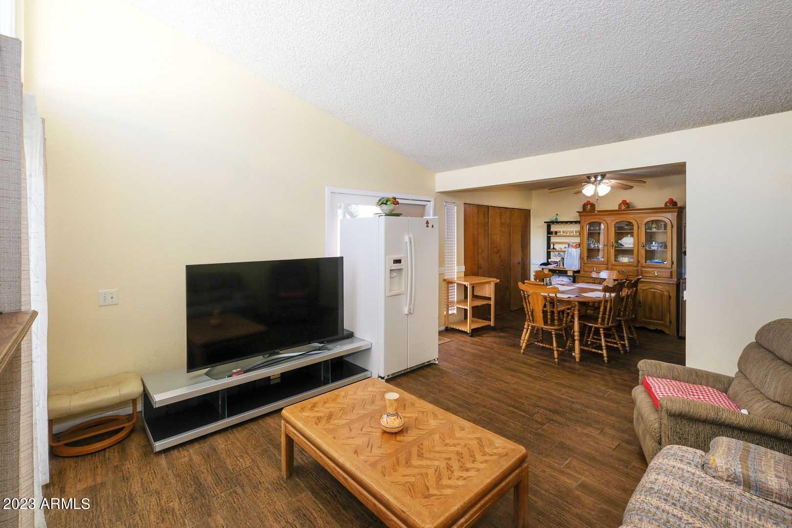 930 South Dobson Road, Unit 67 Mesa, AZ 85202 - Photo 11 of 35 Great-Dining Room