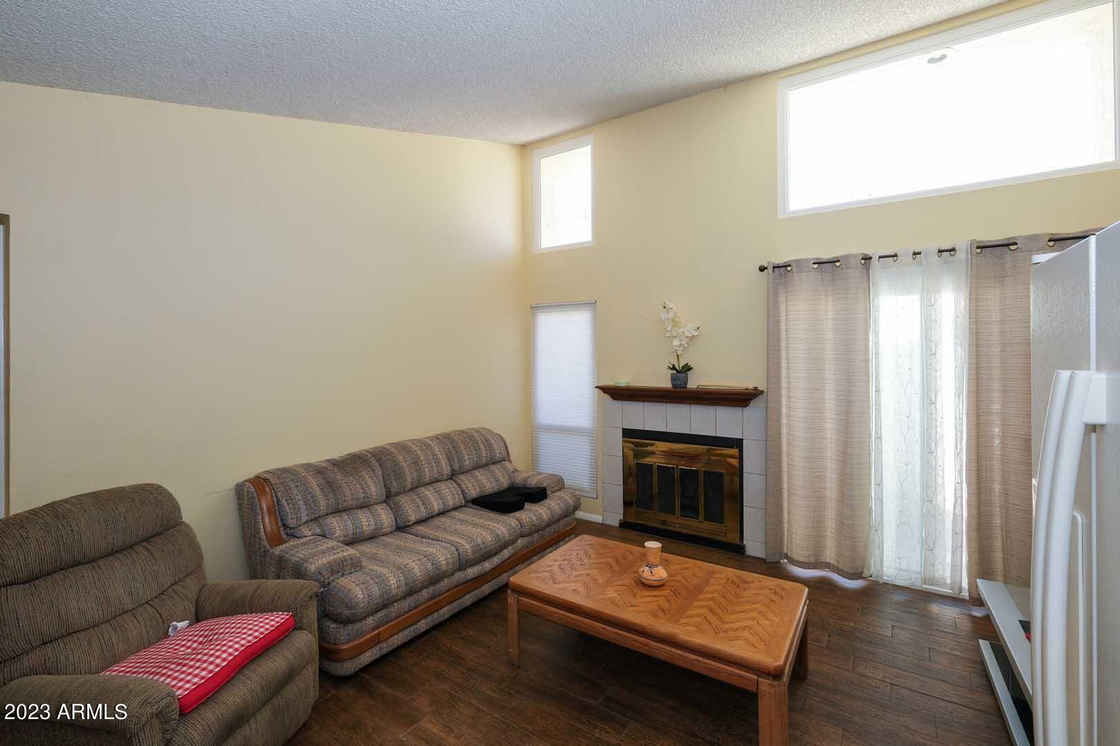 930 South Dobson Road, Unit 67 Mesa, AZ 85202 - Photo 13 of 35 Great Room