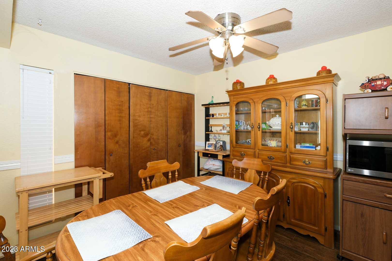 930 South Dobson Road, Unit 67 Mesa, AZ 85202 - Photo 15 of 35 Dining Room2