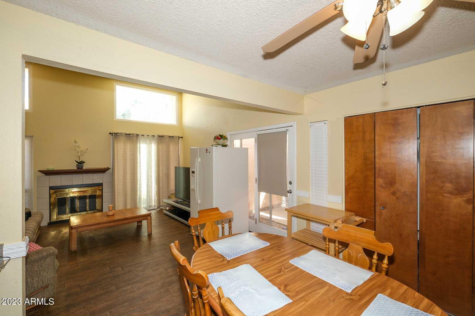 930 South Dobson Road, Unit 67 Mesa, AZ 85202 - Photo 10 of 35 Dining-Great Room2