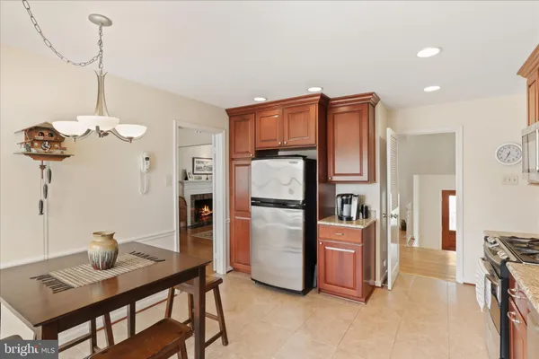 $4,000 | 3821 King Arthur Road, Annandale, VA 22003