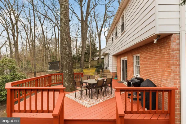 $4,000 | 3821 King Arthur Road, Annandale, VA 22003