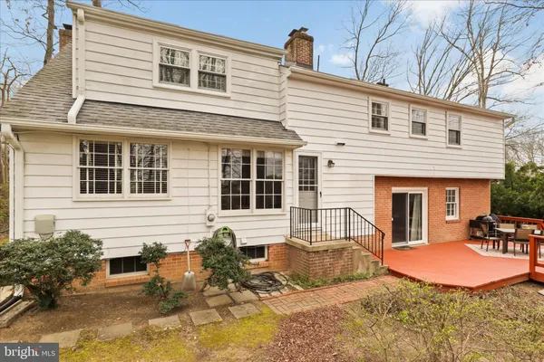 $4,000 | 3821 King Arthur Road, Annandale, VA 22003