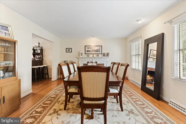 $4,000 | 3821 King Arthur Road, Annandale, VA 22003