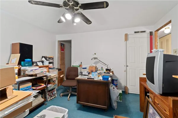 $180,000 | 2545 Ashwood Court, Freedom, PA 15042