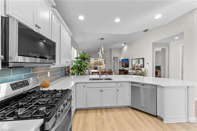 $549,777 | 9402 La Bianco Street, Estero, FL 33967