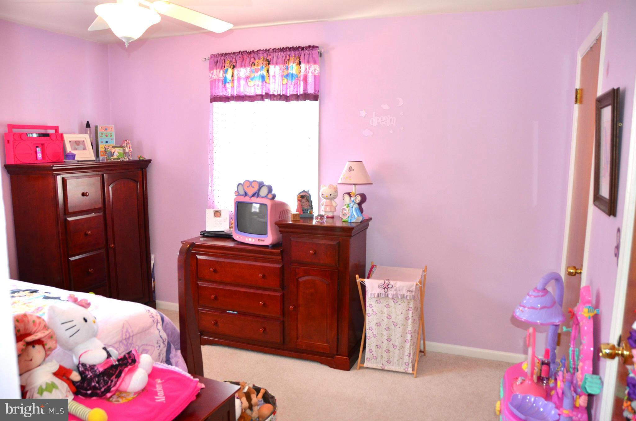 1625 Marlboro Road Edgewater, MD 21037 - Photo 11 of 18 Bedroom