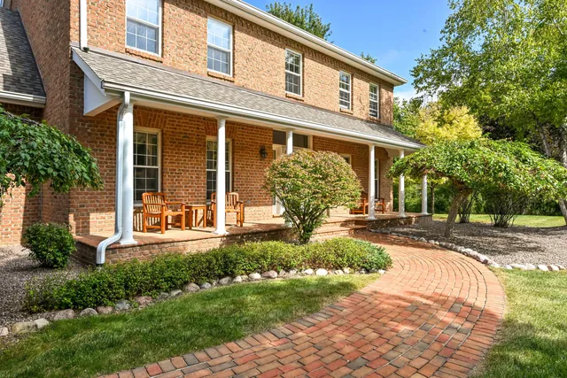 $999,000 | 3230 Yale Court, Brookfield, WI 53005