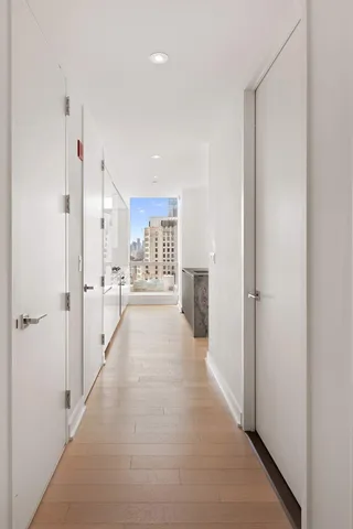 $2,000,000 | 400 Park Avenue South, Unit 33A | NoMad
