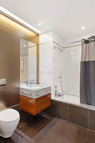 $2,000,000 | 400 Park Avenue South, Unit 33A | NoMad