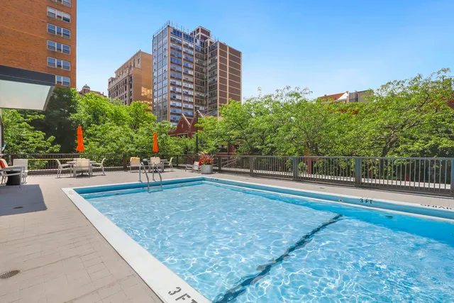 $399,000 | 3150 North Lake Shore Drive, Unit 8E, Chicago, IL 60657