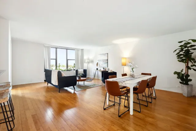 $399,000 | 3150 North Lake Shore Drive, Unit 8E, Chicago, IL 60657