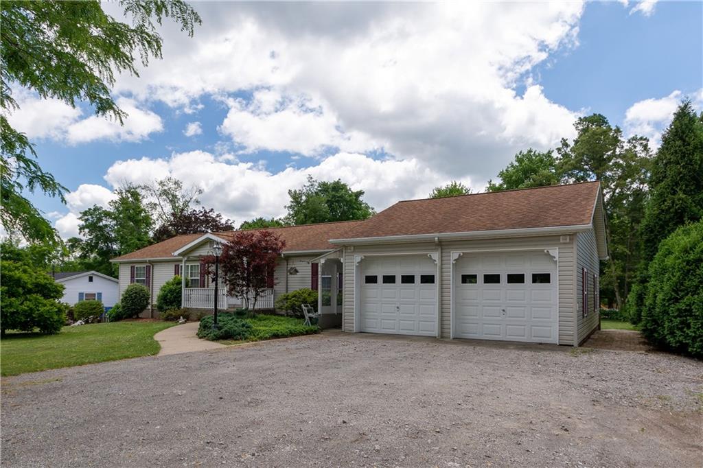 457 1/2 Whitestown Road Butler, PA 16001 - Photo 3 of 25