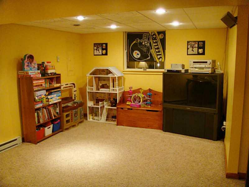 113 Mawhinney Road Cecil, PA 15321 - Photo 20 of 20 Family Room. Lower Level