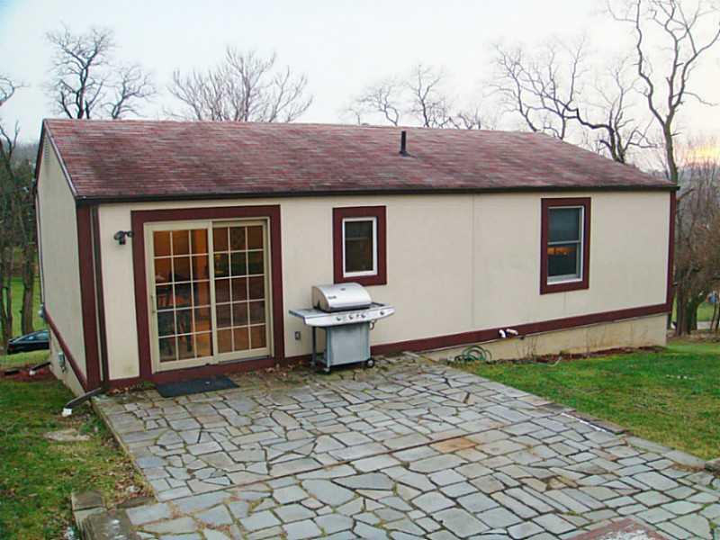 113 Mawhinney Road Cecil, PA 15321 - Photo 3 of 20 Exterior Back.