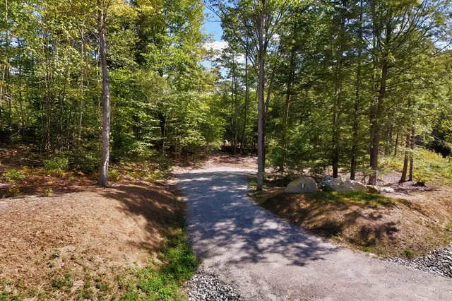 $185,000 | 12-12-10-4 12-12-10-4 Jacob Hall Farm Road, Unit 1, Rumney, NH 03266