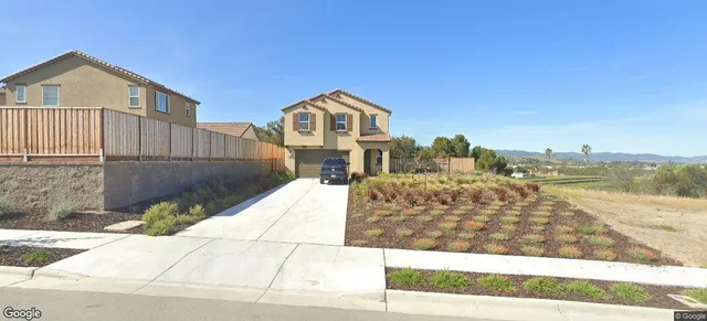 $830,000 | 390 Tanoak Street, Hollister, CA 95023