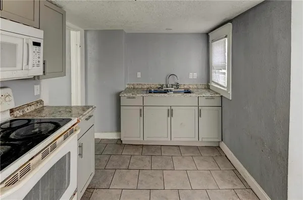 $174,000 | 113 North White Avenue, Kansas City, MO 64123