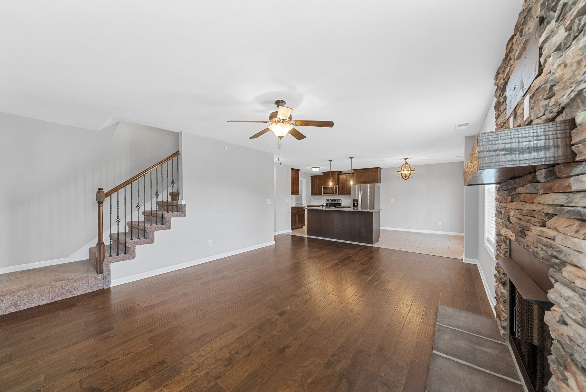 857 Rushing Drive Clarksville, TN 37042 - Photo 8 of 30 Gallery Image 8
