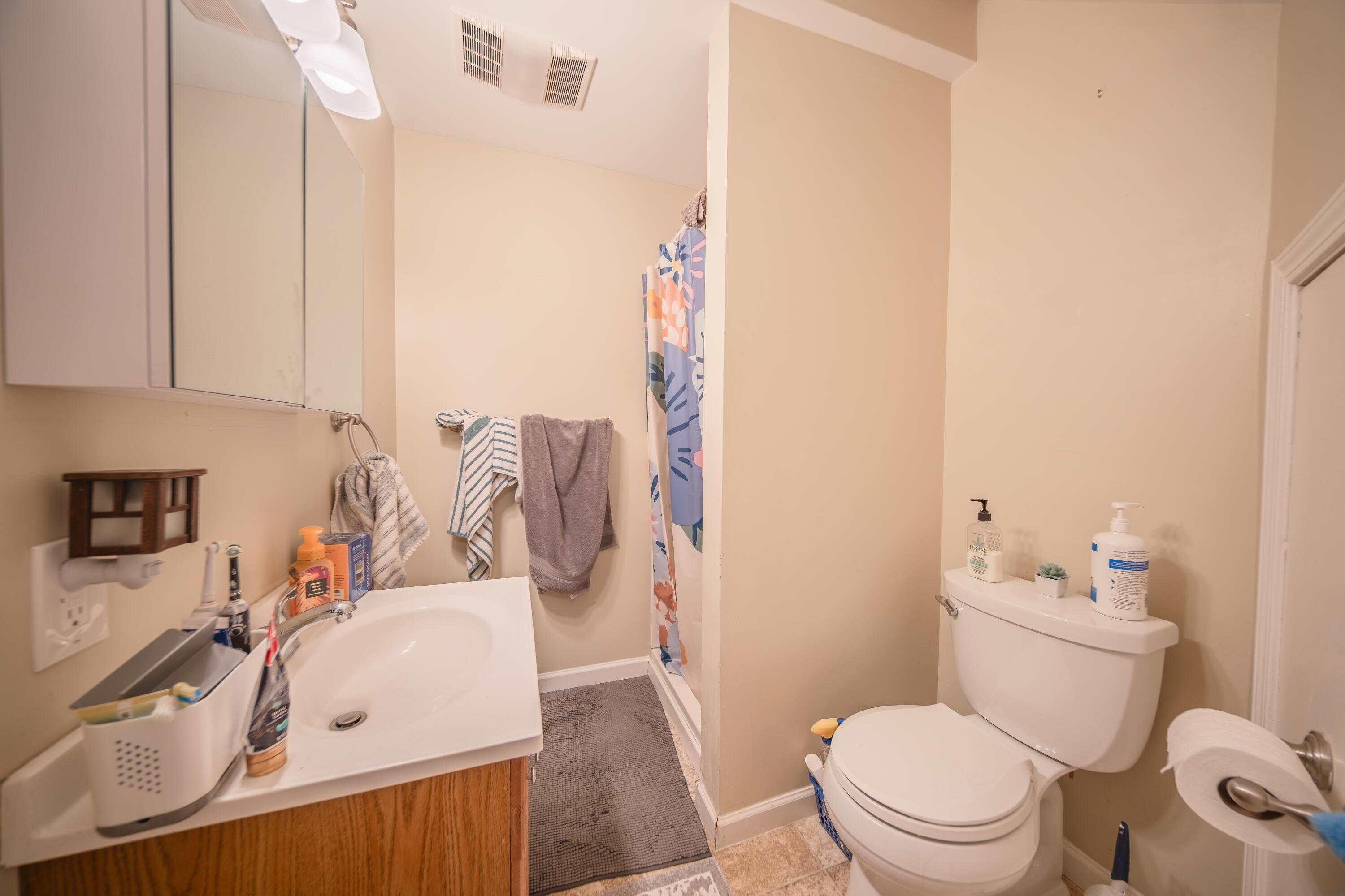 9798 Mcgregor Road Pinckney, MI 48169 - Photo 29 of 52 9798 McGregor-21